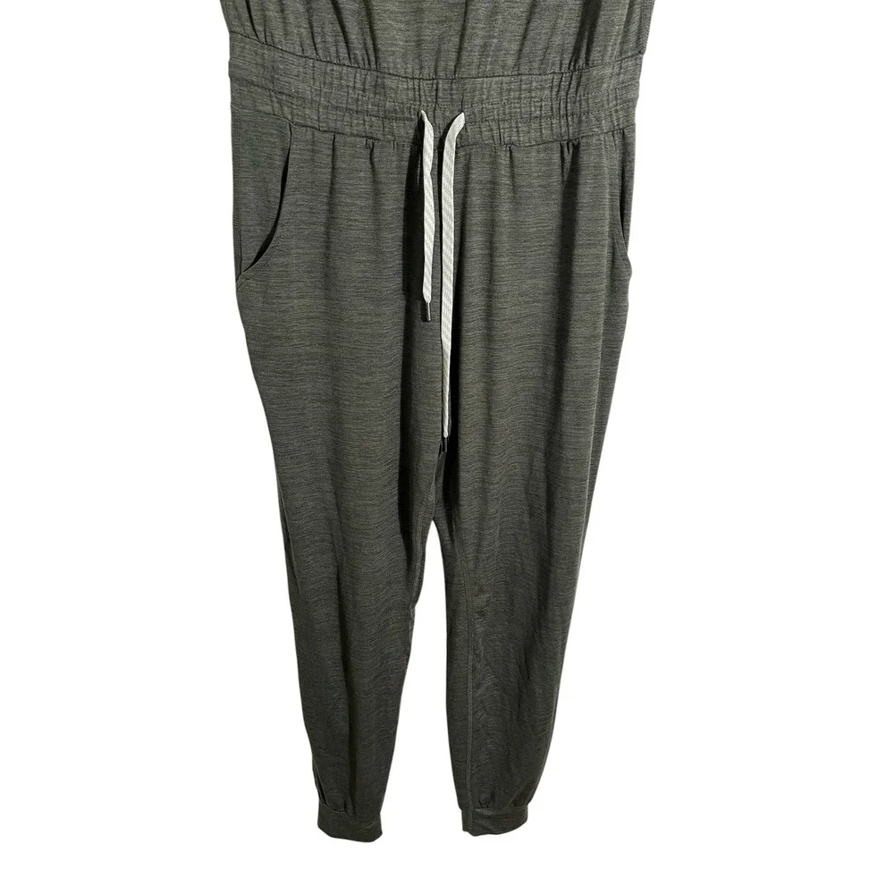 VUORI All Day Short Sleeve Jumpsuit in Heather Green VW424